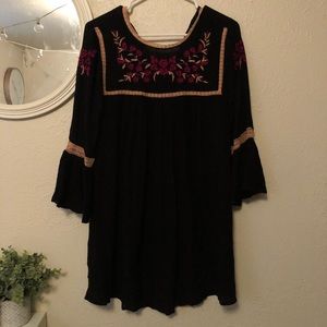 Women’s embroidered top